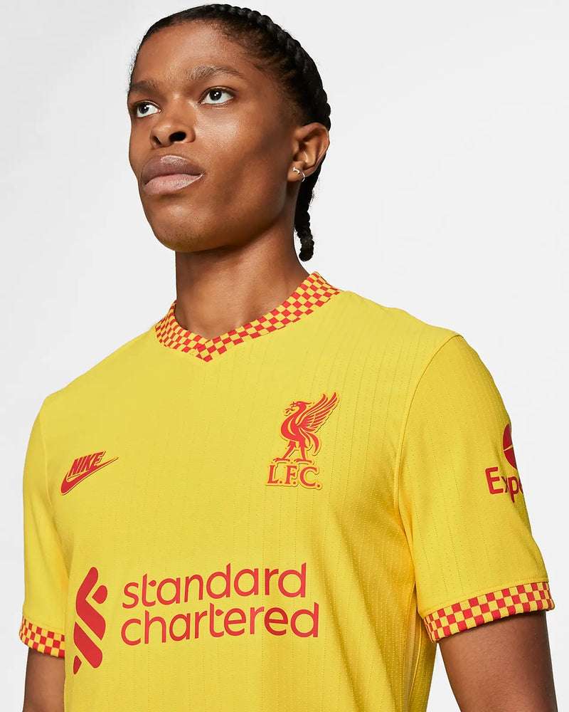 Liverpool store yellow jersey